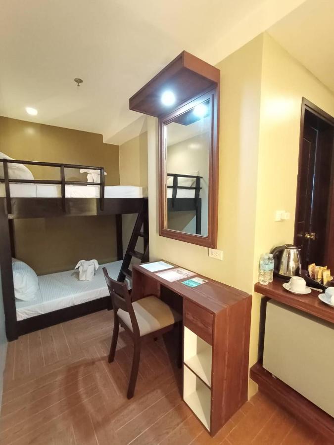 Treasure Island Hotel With Mini Water Adventure Masbate City Dış mekan fotoğraf
