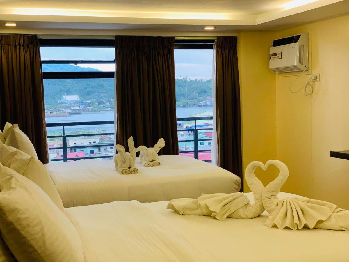 Treasure Island Hotel With Mini Water Adventure Masbate City Dış mekan fotoğraf